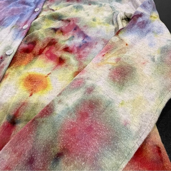 Tie dye long sleeve cotton cardigan in bright watercolor abstract pattern M - Picture 9 of 12